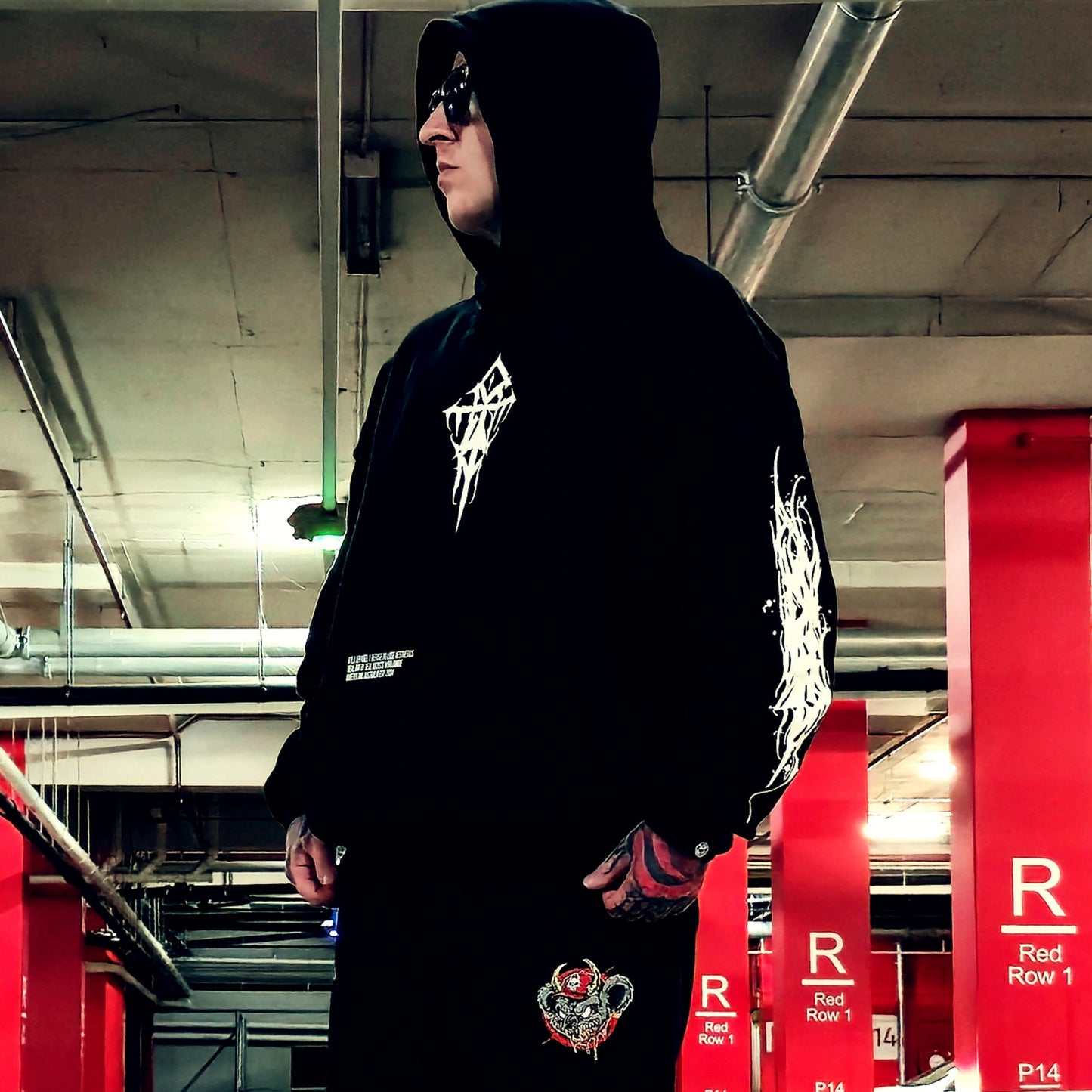 VECTA HOODIE (420GSM)