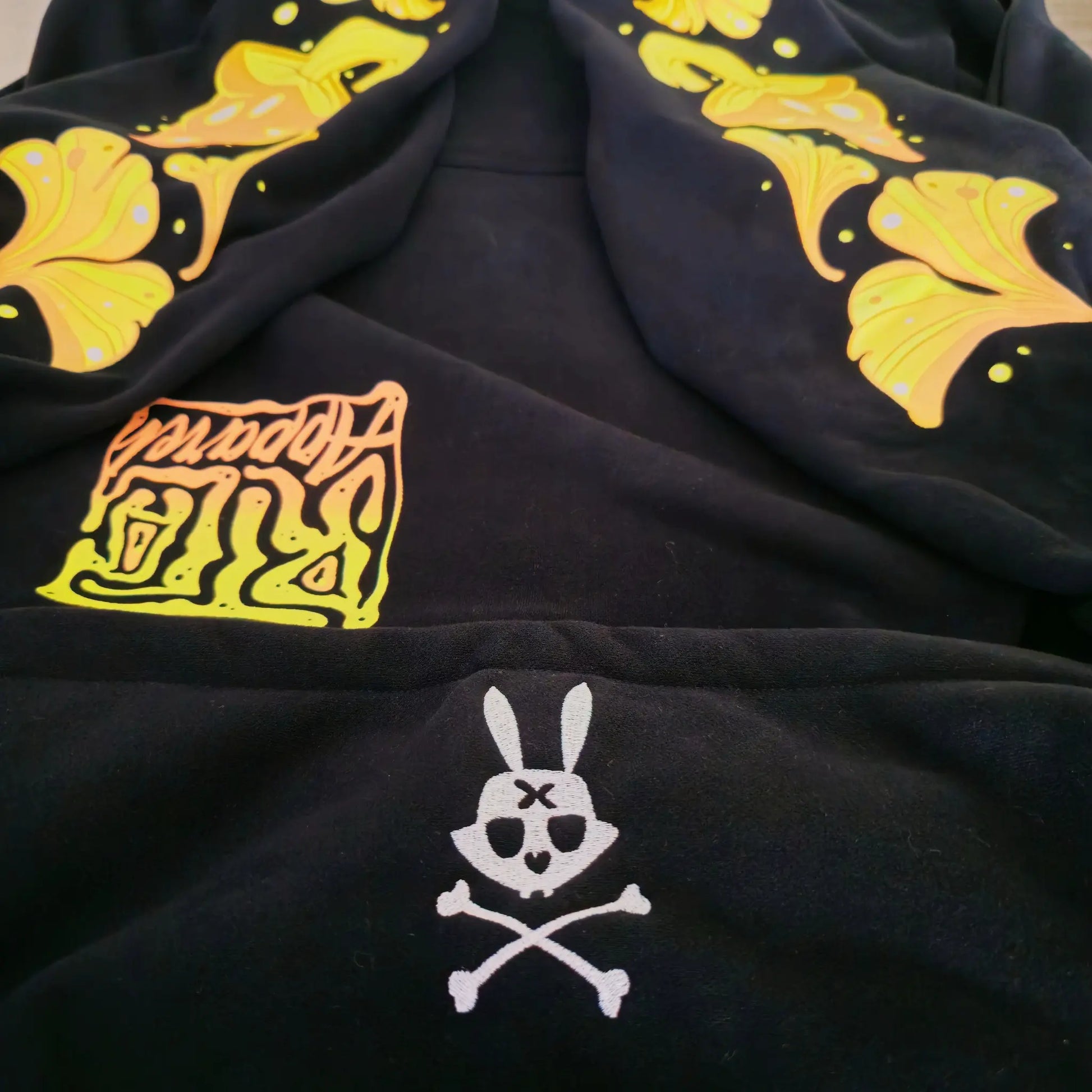 RTLA Apparel Rockin Rabbit
