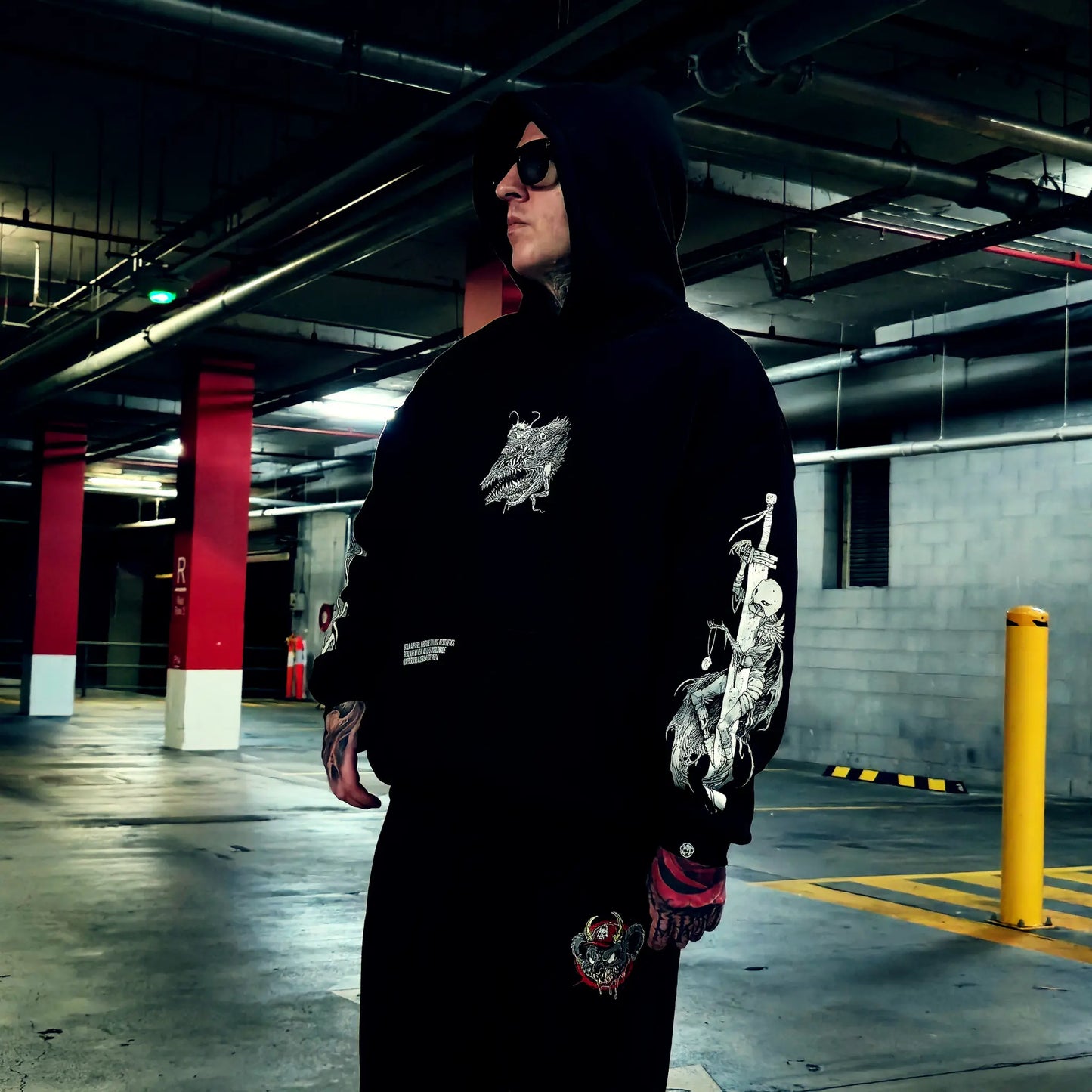 ECLIPSED HOODIE (420GSM)